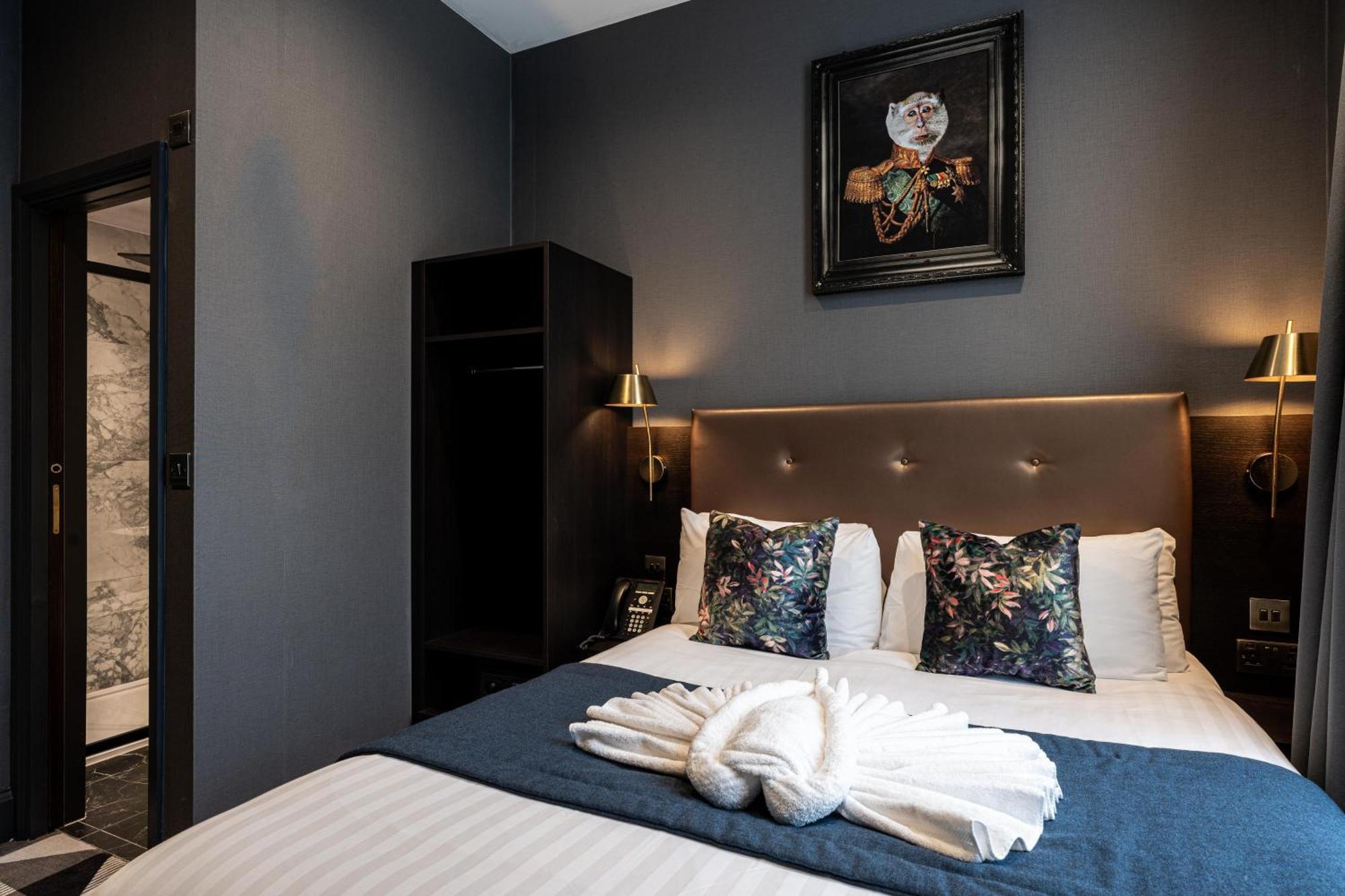 The House On Warwick Hotel London Exterior photo