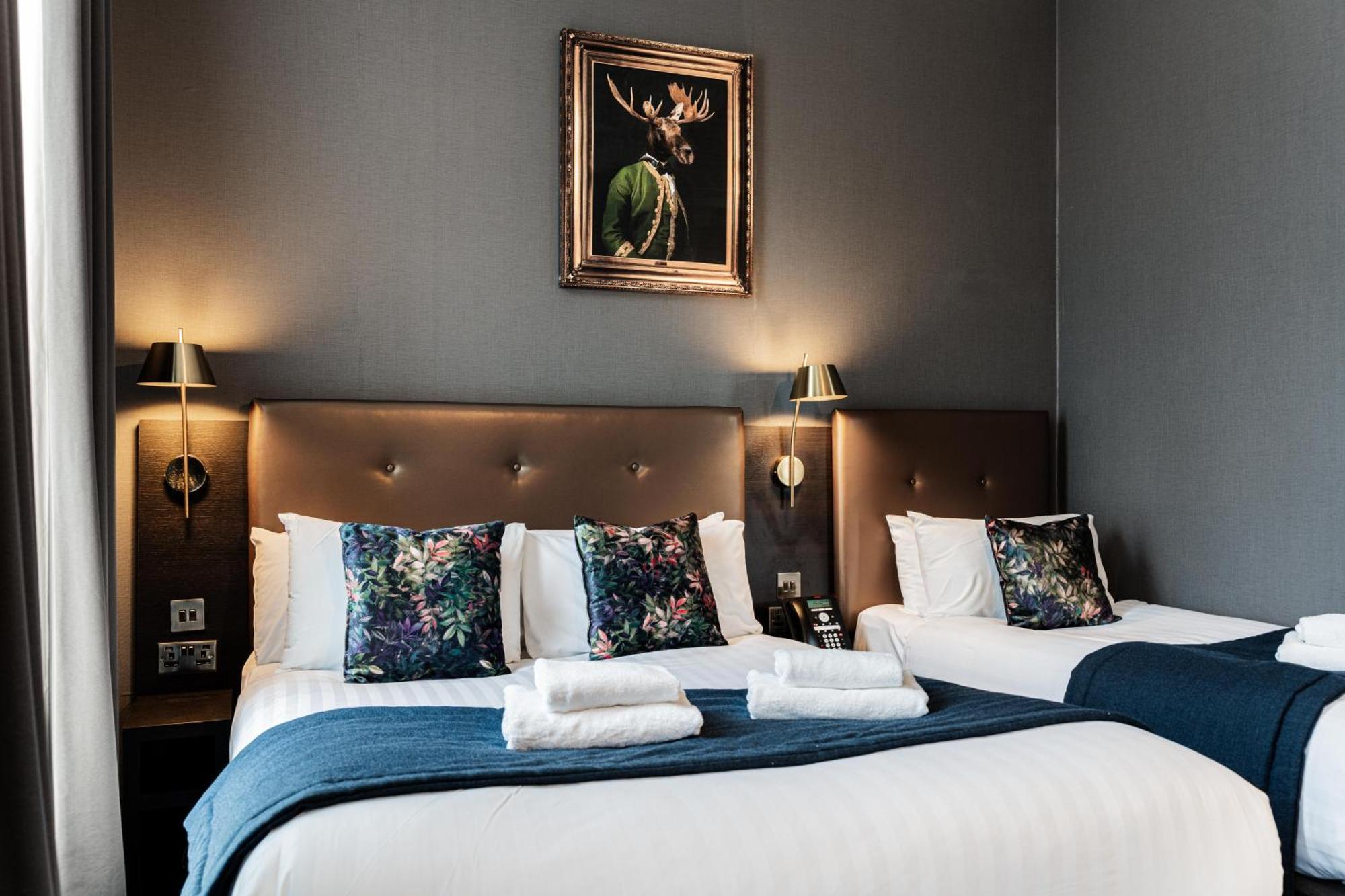 The House On Warwick Hotel London Exterior photo