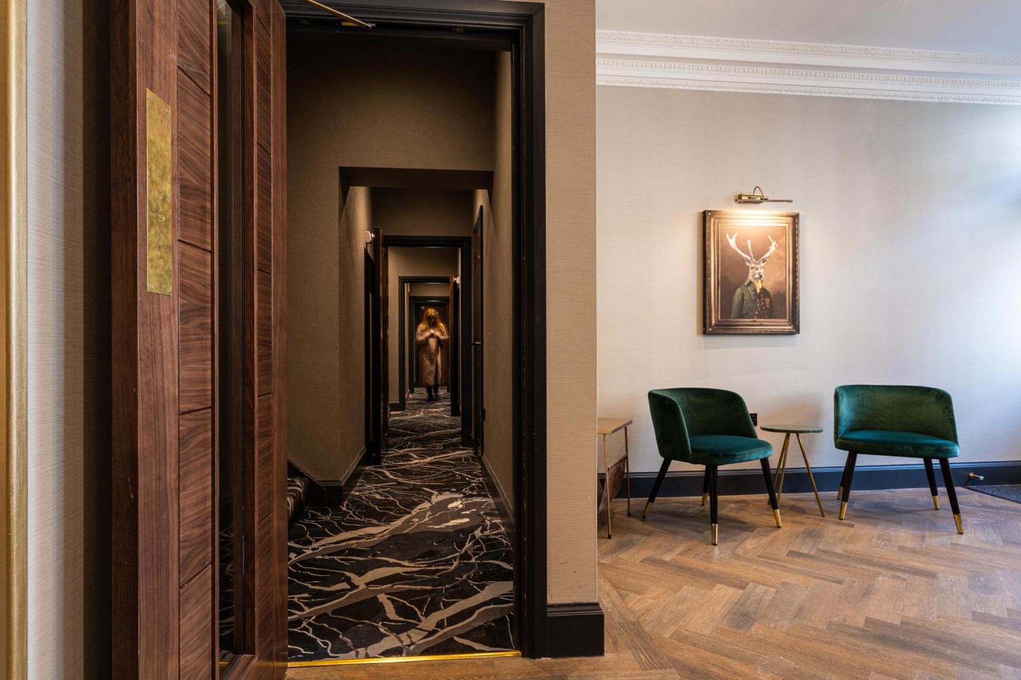 The House On Warwick Hotel London Exterior photo